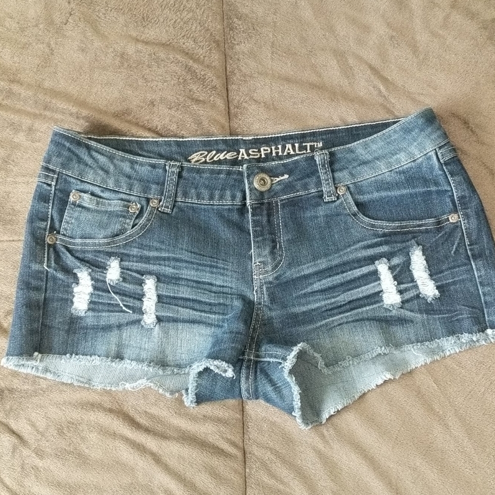 Asphalt cutoff jean shorts